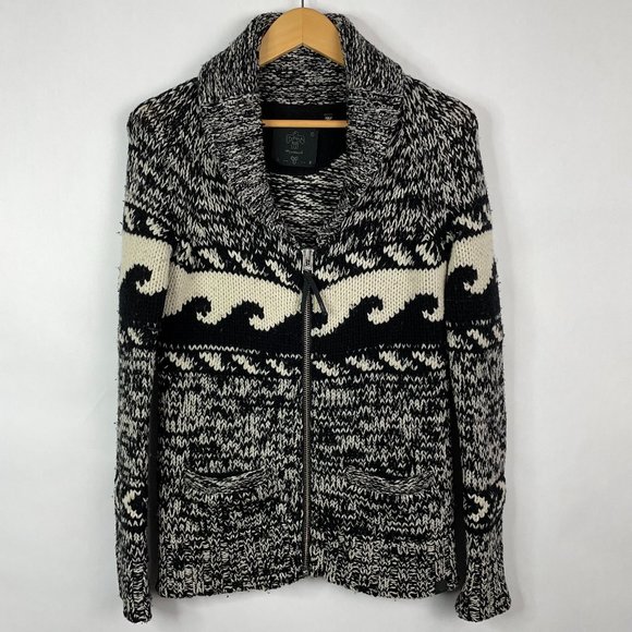 TNA Full Zip 100% Lambswool Sweater Long Wave Motif Print Black and Cream